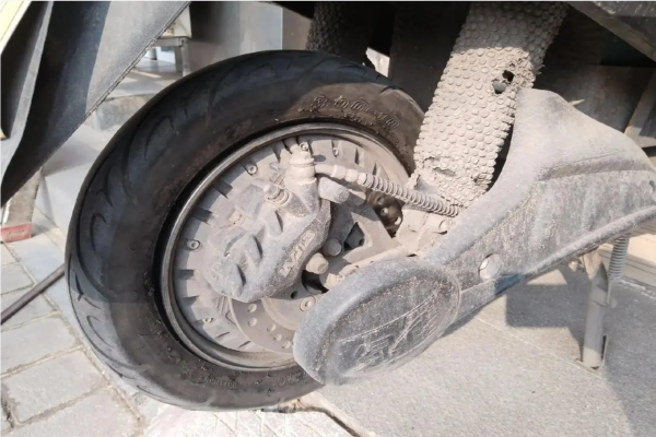 石嘴山市电动车补胎换胎